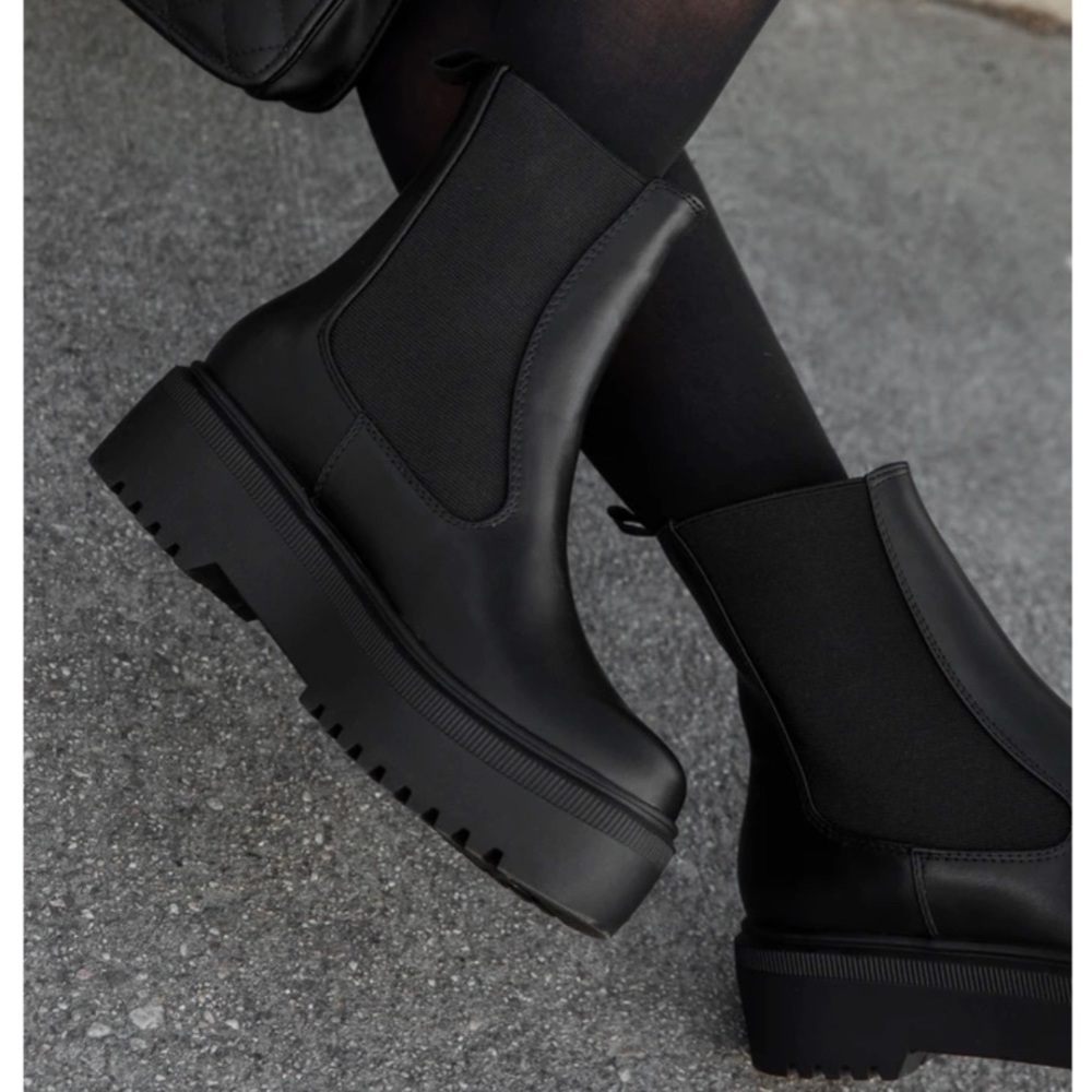 Black Lug Platform Slip On Bootie - Picture 2 of 9